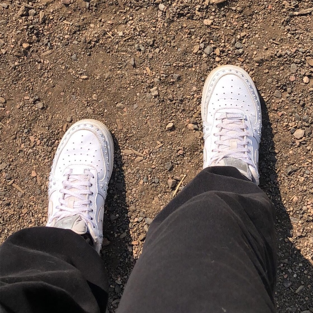 RARE Star Studded Women’s Air Force 1 size 5.5